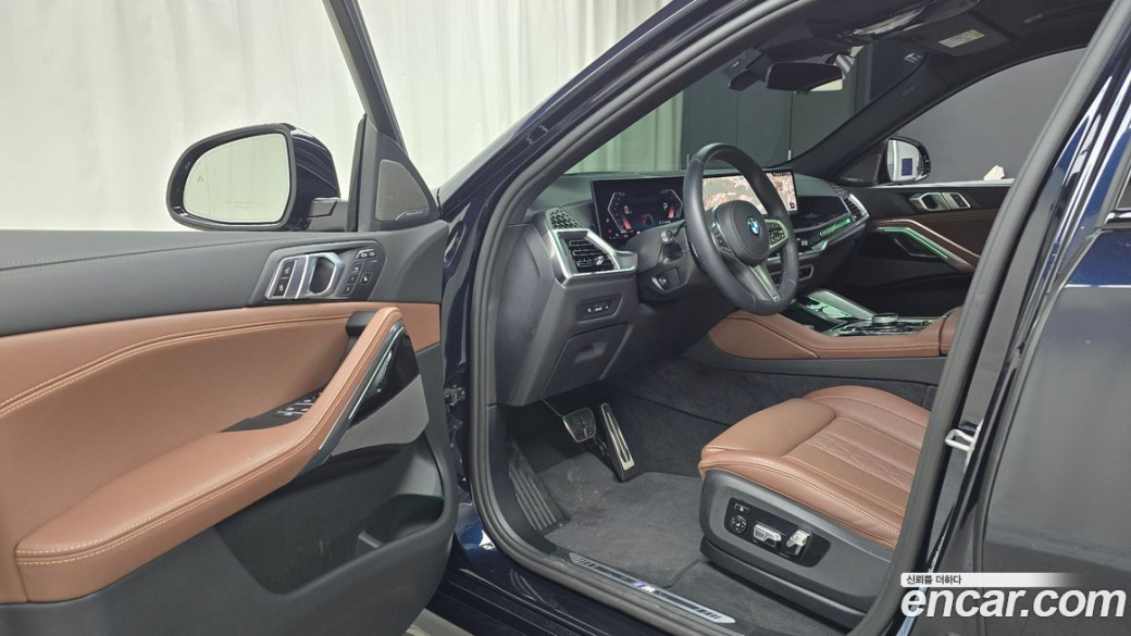 BMW X6 xDrive40i M Sport, 2025