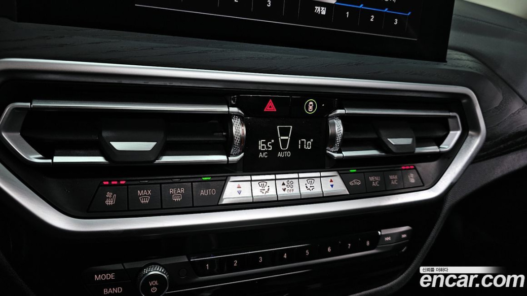 BMW X4 xDrive20i xLine, 2025