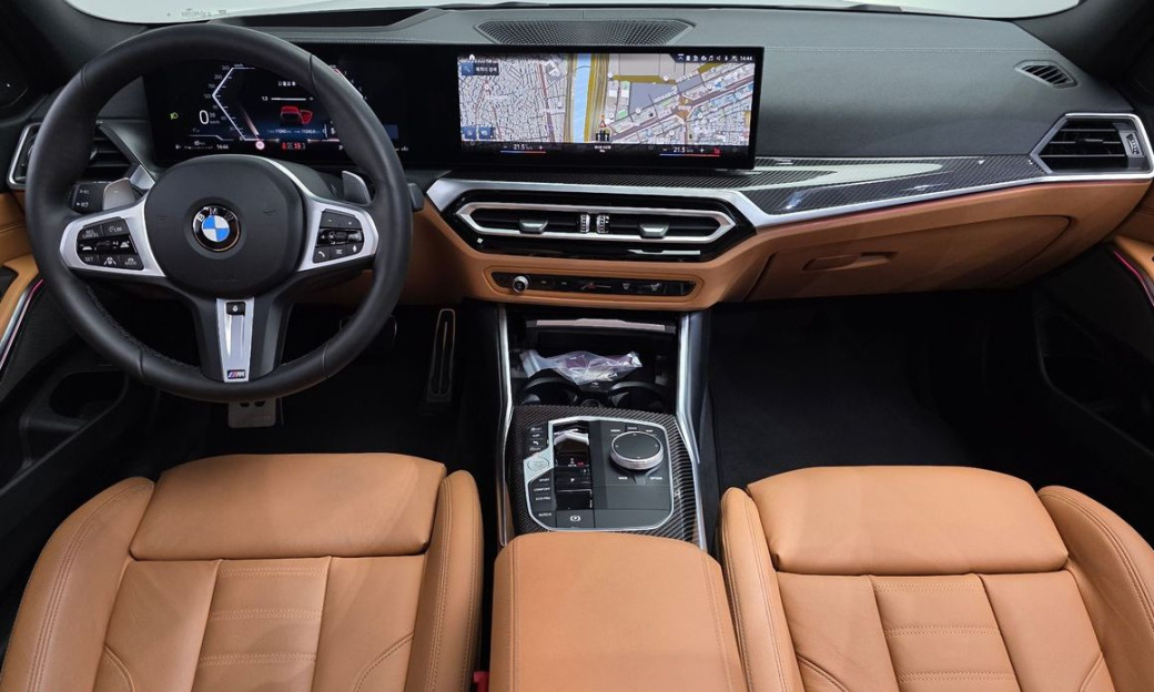 BMW 3-Series M340i Pro, 2024