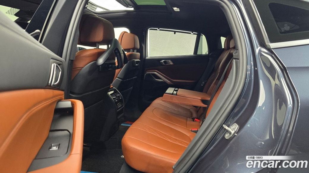 BMW X6 xDrive40i M Sport, 2022