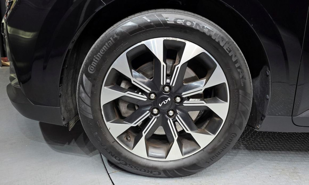 Kia Carnival 9-Seater Noblesse, 2023