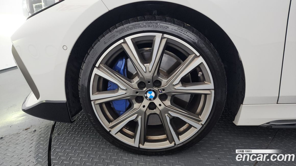 BMW 1-Series M135i xDrive, 2024