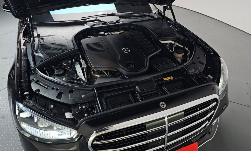 Mercedes-Benz S-Class S500L 4MATIC, 2024