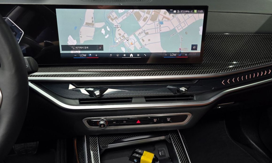 BMW X7 xDrive 40i M Sport 7STR, 2025
