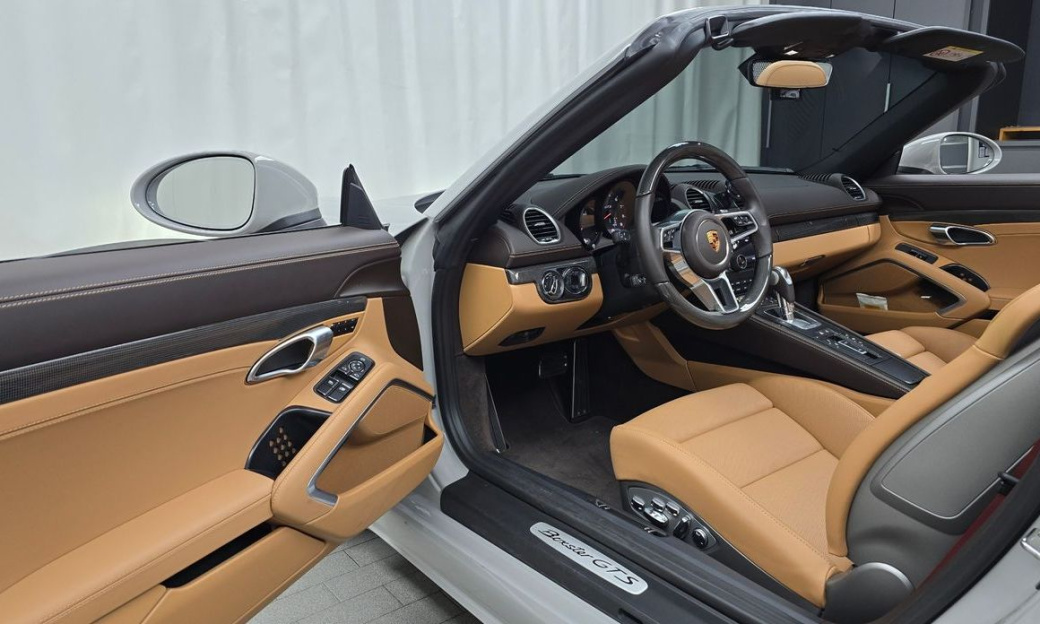 Porsche 718 4.0 GTS, 2024