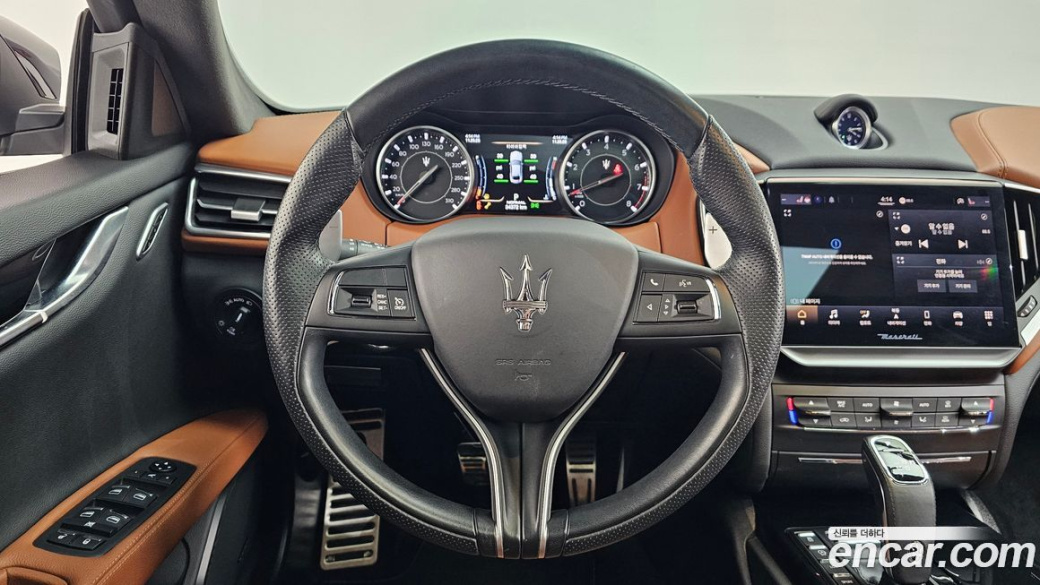 Maserati Ghibli 3.0 Modena, 2022