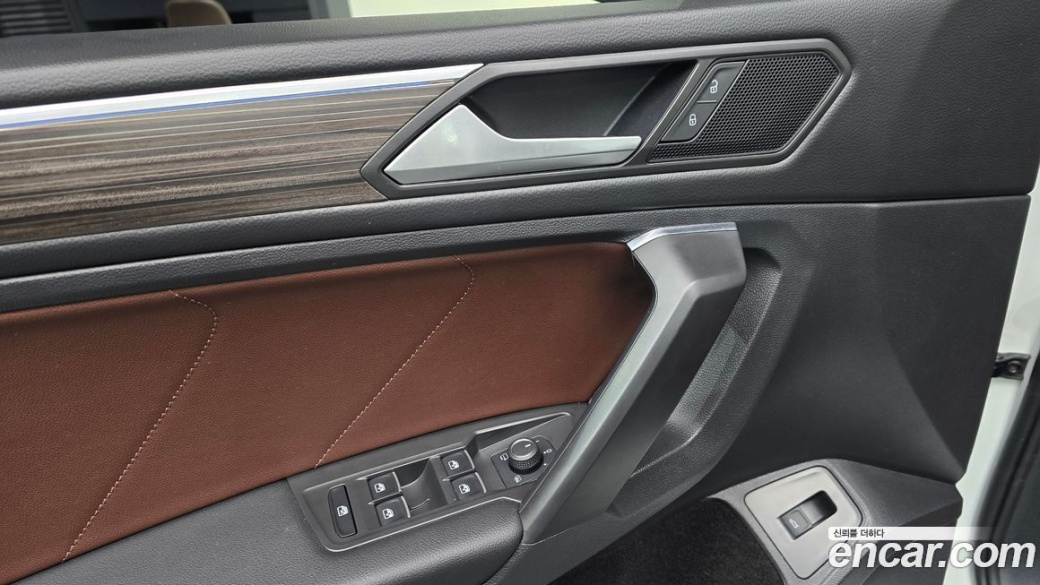 Volkswagen Tiguan 2.0 TSI Prestige, 2023