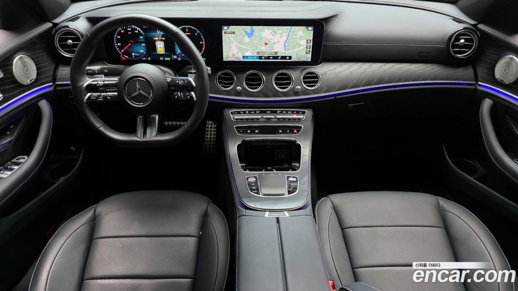 Mercedes-Benz E-Class E220d 4MATIC AMG Line, 2023