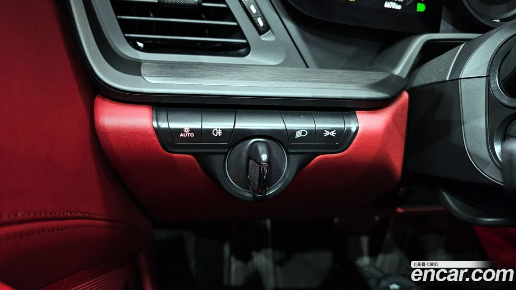 Porsche 911 Carrera GTS Cabriolet, 2023