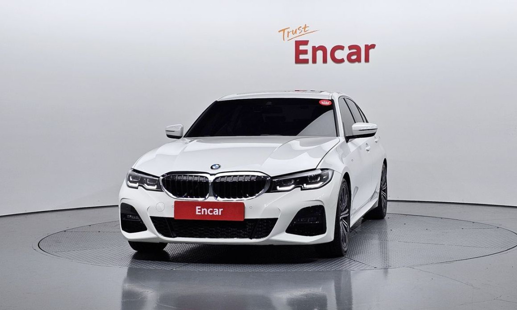 BMW 3-Series 320i M Sport, 2022