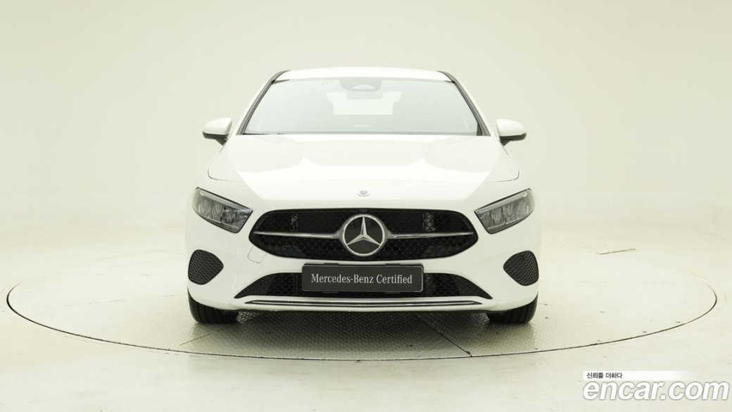 Mercedes-Benz A-Class A220 Sedan, 2026