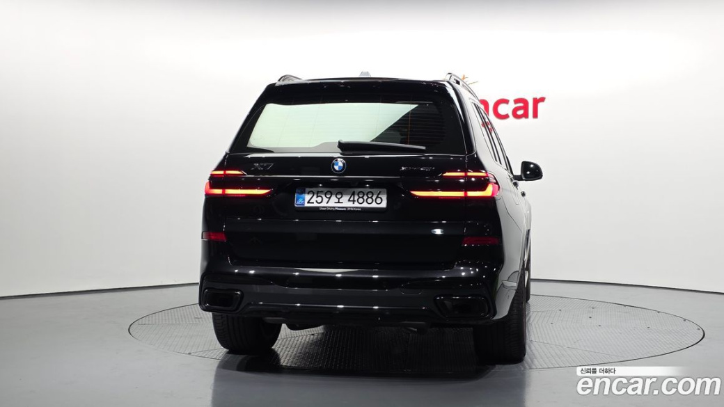 BMW X7 xDrive 40i M Sport 6STR, 2025