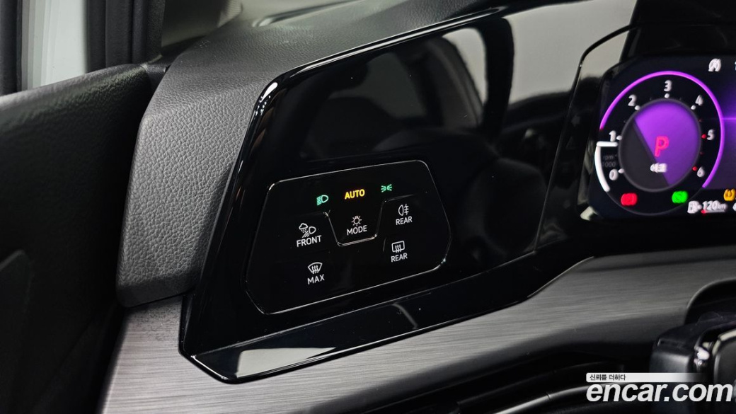 Volkswagen Golf 2.0 TDI Prestige, 2022