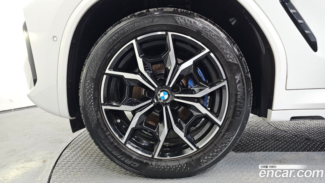 BMW X4 xDrive20i M Sport, 2022