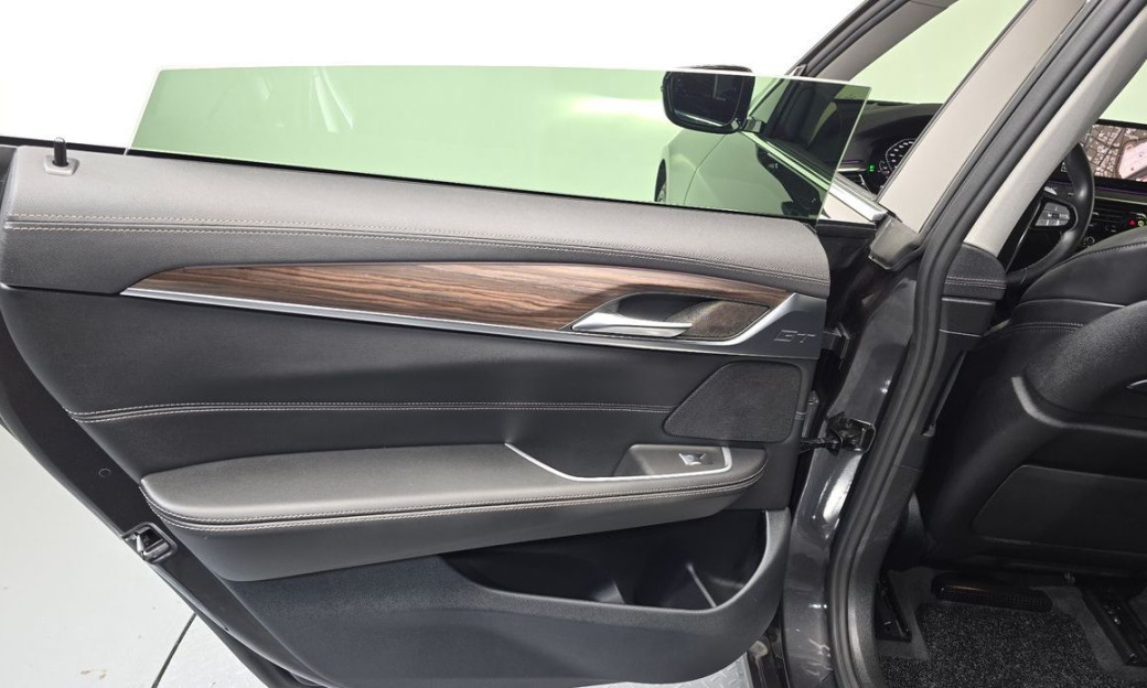 BMW Gran Turismo 620d Luxury, 2022