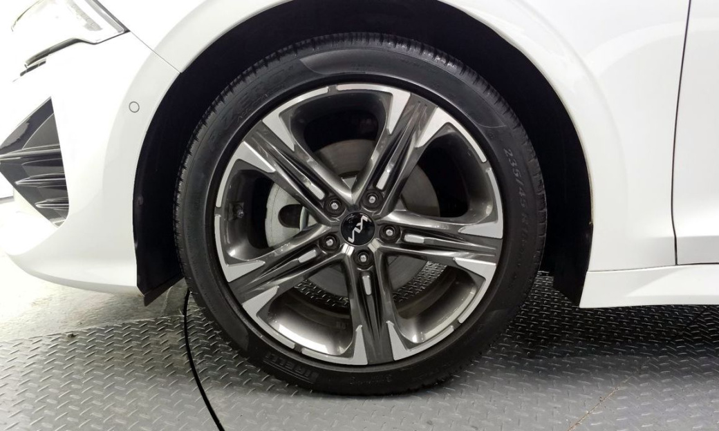 Kia K5 2.0, 2023