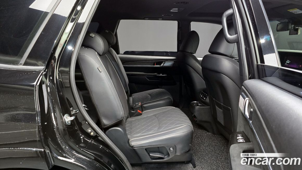 Kia Mohave Diesel 3.0 4WD 6-Seater, 2023