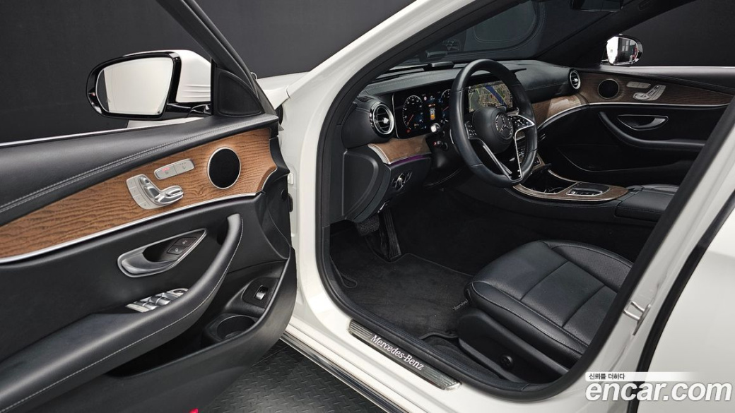 Mercedes-Benz E-Class E250 Exclusive, 2022