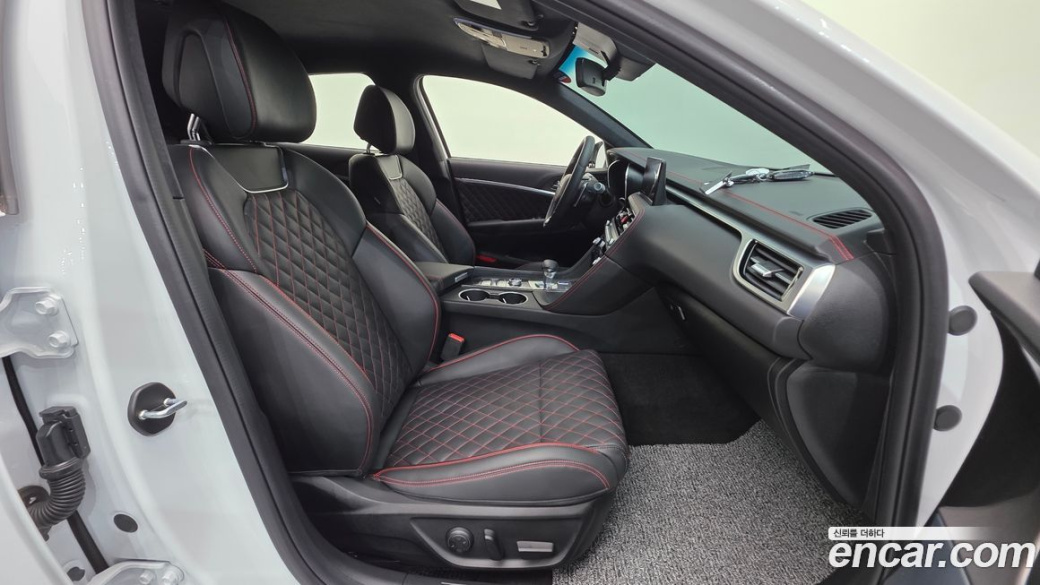 Genesis G70 Gasoline 2.5T 4WD, 2024
