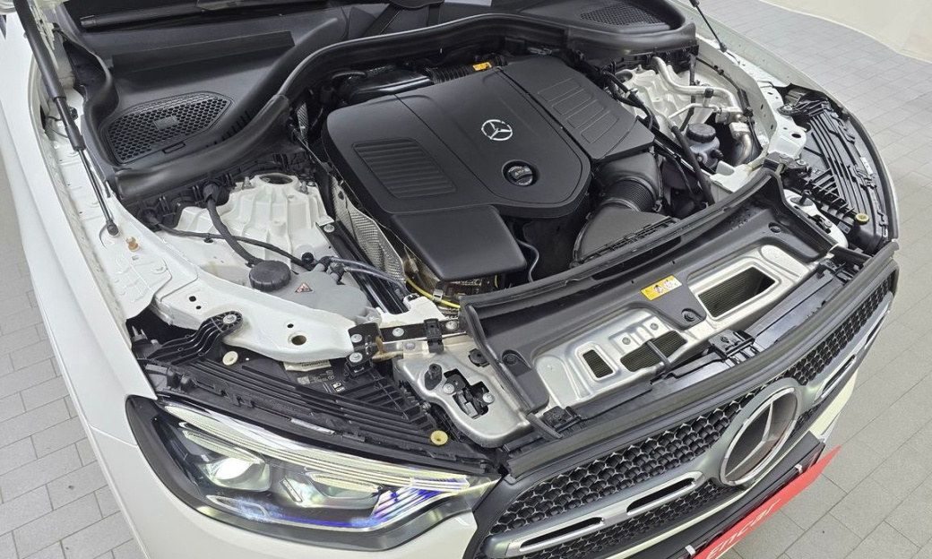 Mercedes-Benz GLC-Class GLC300 4MATIC Coupe, 2024