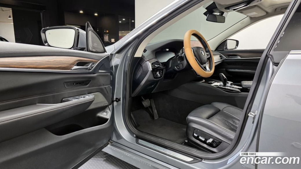 BMW Gran Turismo 630i xDrive Luxury, 2023