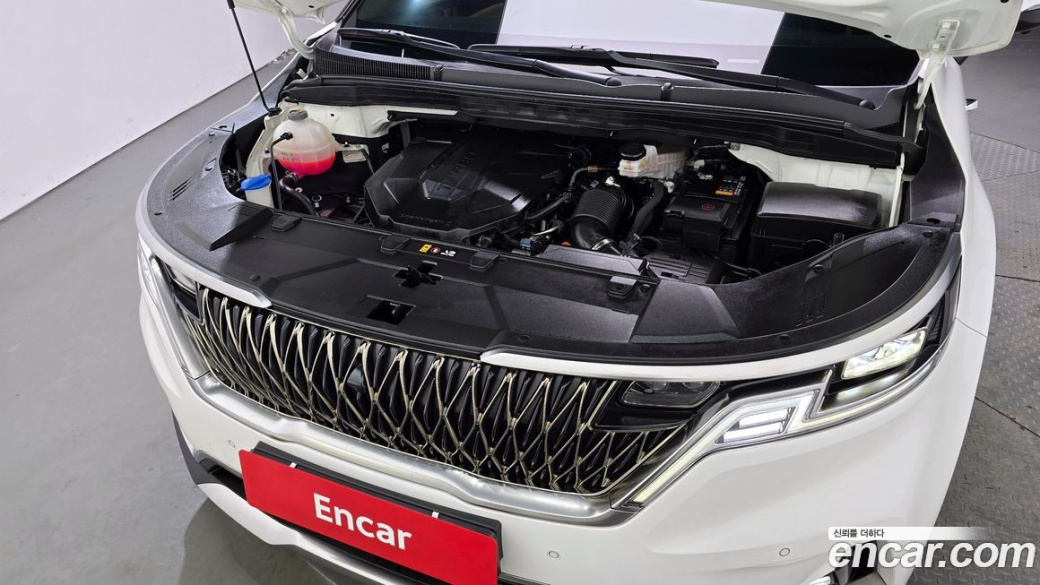 Kia Carnival 9-Seater Signature, 2023