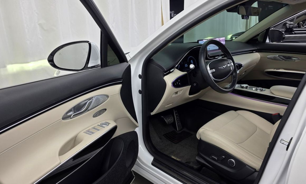 Genesis GV70 2.5T Gasoline 2WD, 2022