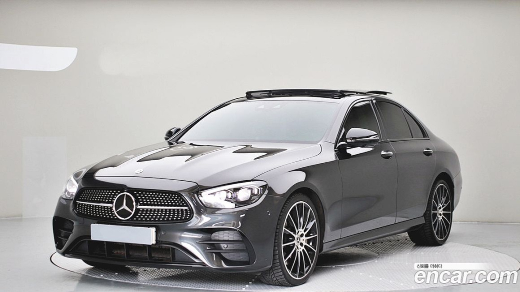 Mercedes-Benz E-Class E350 4MATIC AMG Line, 2023