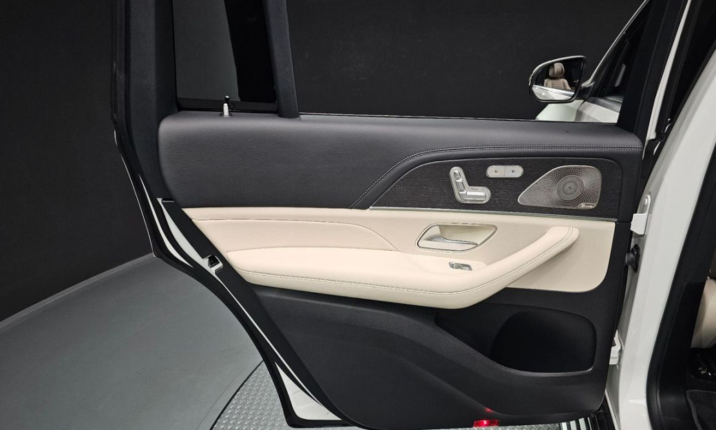 Mercedes-Benz GLS-Class GLS400d 4MATIC, 2022