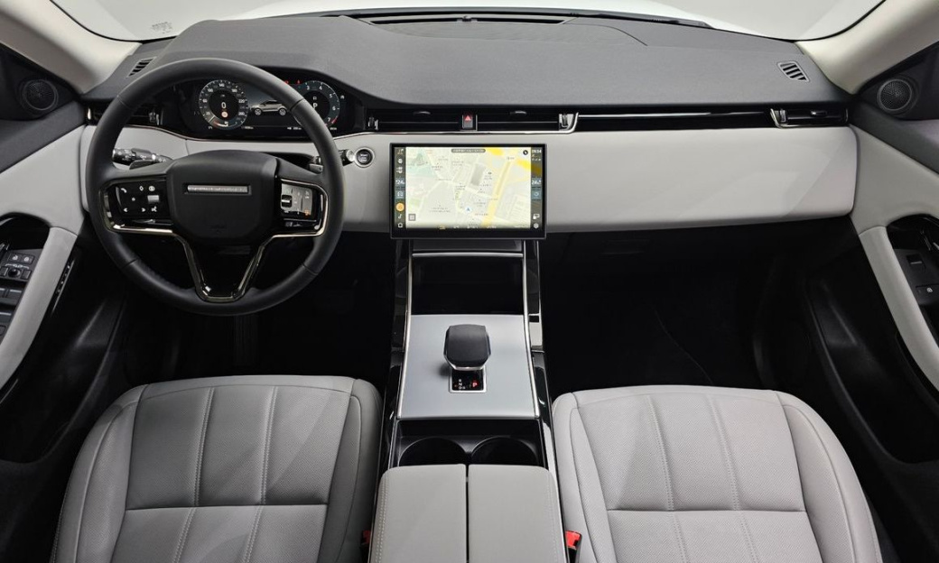 Land Rover Range Rover Evoque P250 S, 2025