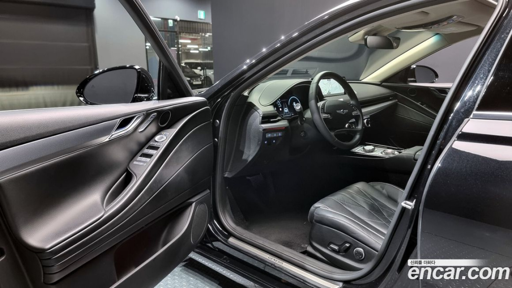 Genesis G80 Gasoline 2.5 Turbo AWD, 2023