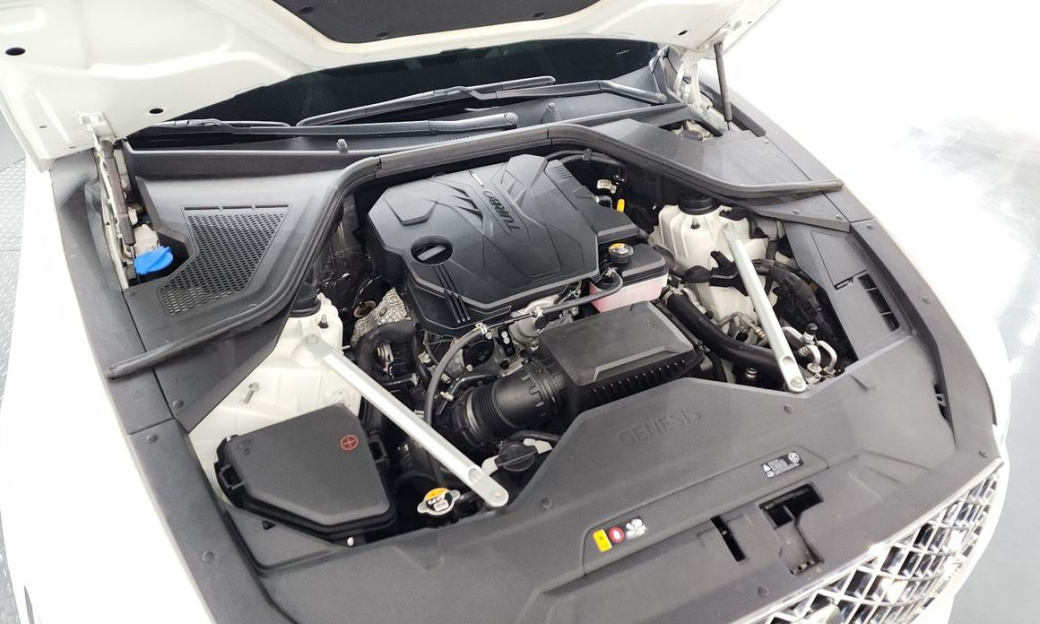 Genesis G80 Gasoline 2.5 Turbo AWD, 2022