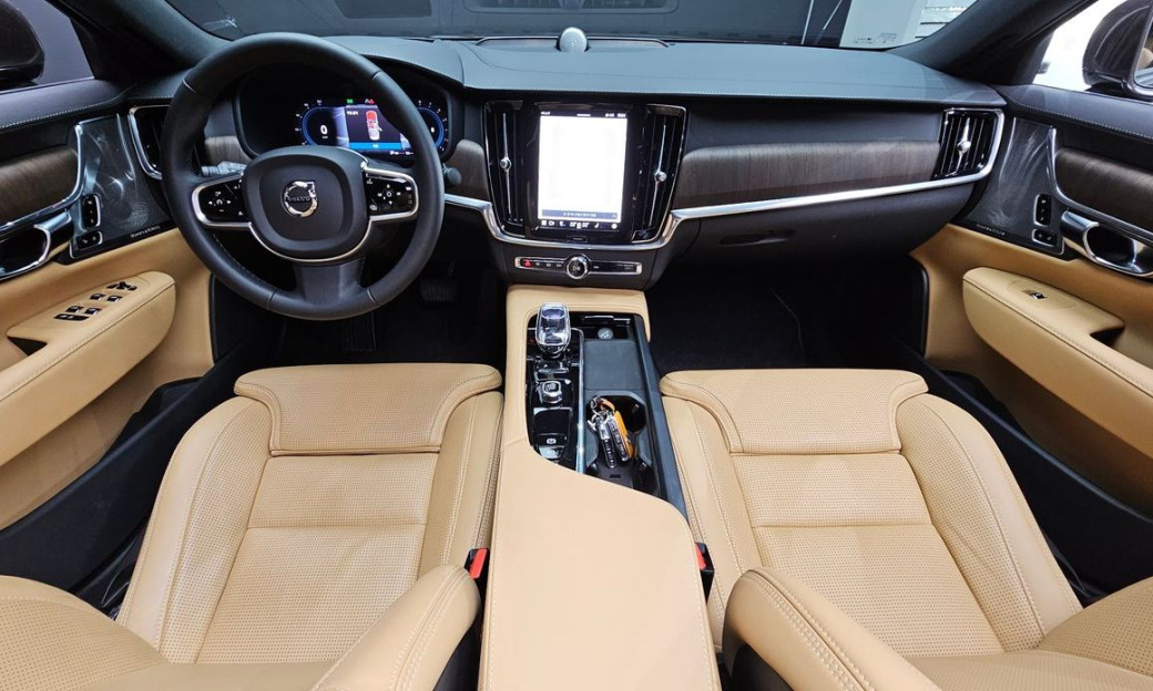 Volvo S90 B5 Ultra Bright, 2024