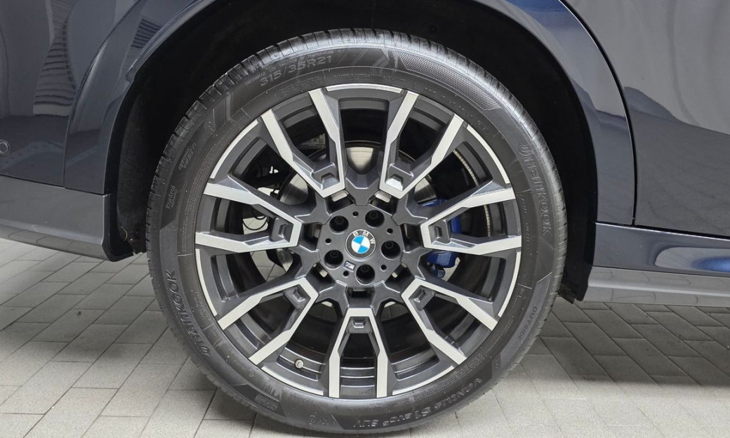 BMW X6 xDrive40i M Sport, 2025