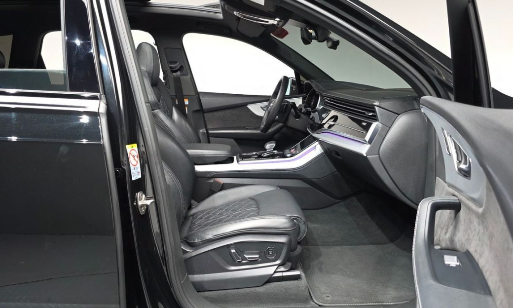 Audi Q7 55 TFSI Quattro Premium, 2022