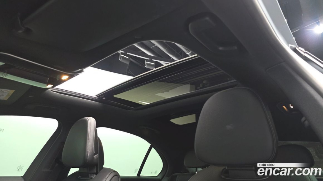 Mercedes-Benz C-Class C200 4MATIC Avantgarde, 2022