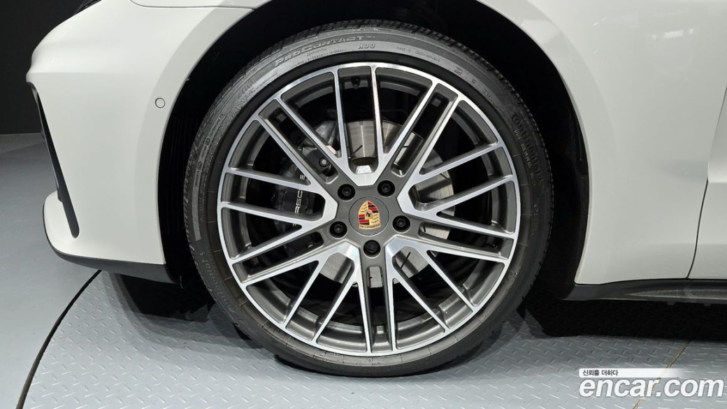 Porsche Panamera 2.9 AWD, 2025