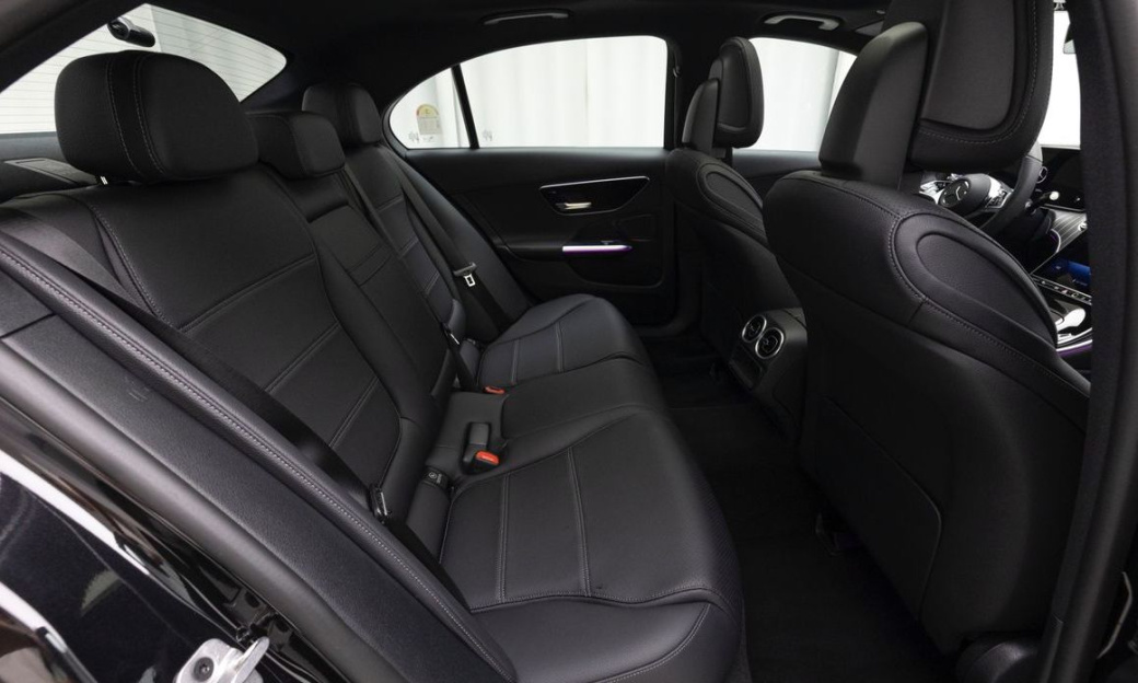 Mercedes-Benz C-Class C200 Avantgarde, 2025