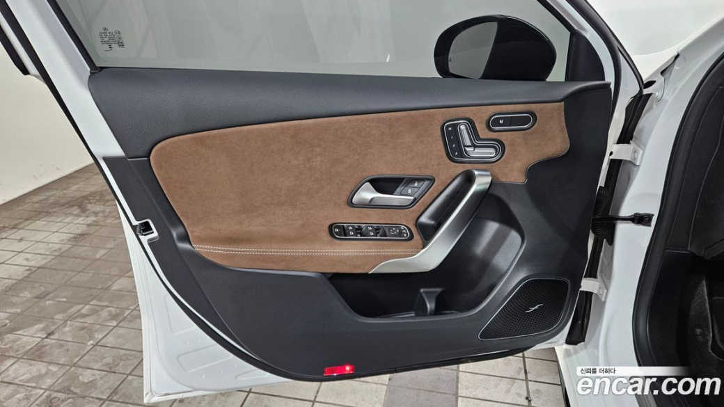 Mercedes-Benz A-Class AMG A45 4MAITC+ Hatchback, 2025