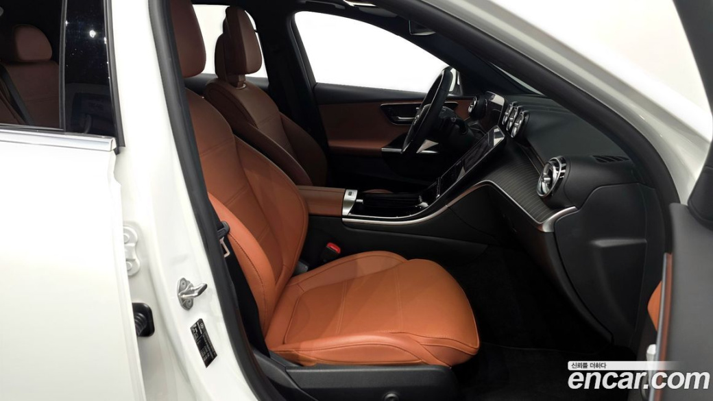Mercedes-Benz C-Class C300 4MATIC Avantgarde, 2023