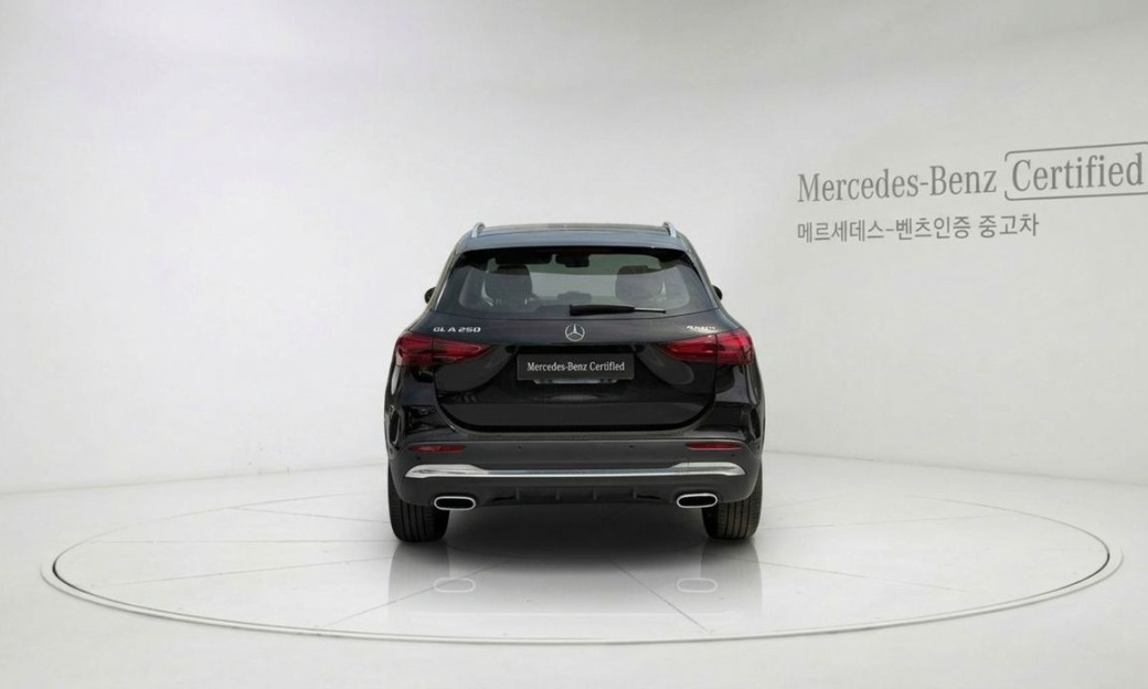 Mercedes-Benz GLA-Class GLA250 4MATIC, 2025