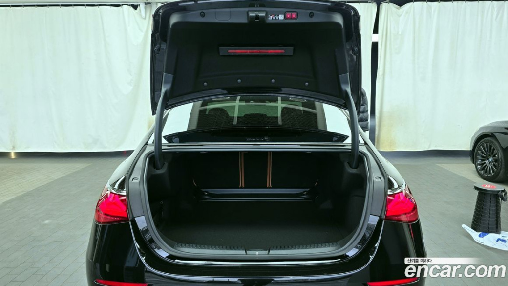 Mercedes-Benz E-Class E200 Avantgarde, 2026