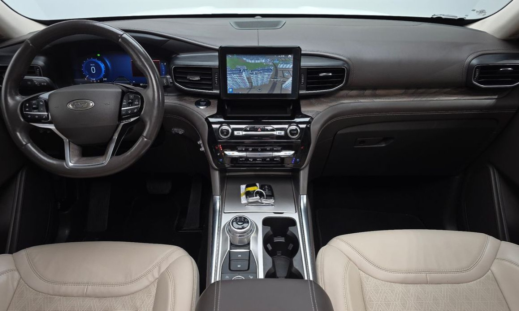 Ford Explorer 3.0 Platinum 4WD, 2022
