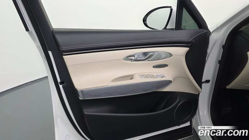 Genesis GV70 2.5T Gasoline AWD, 2023