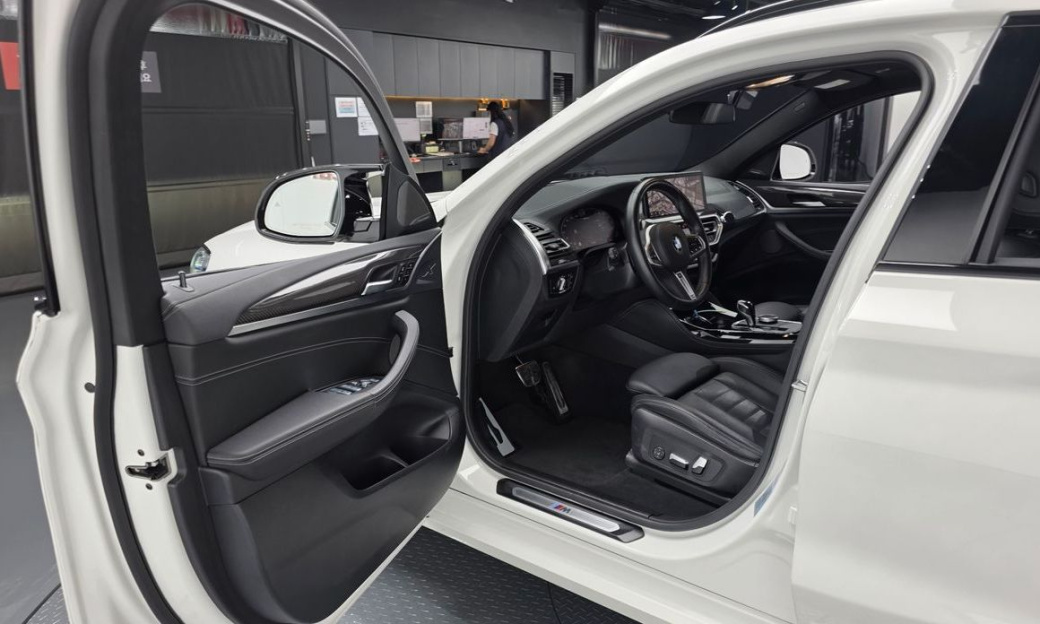 BMW X4 xDrive M40i, 2022