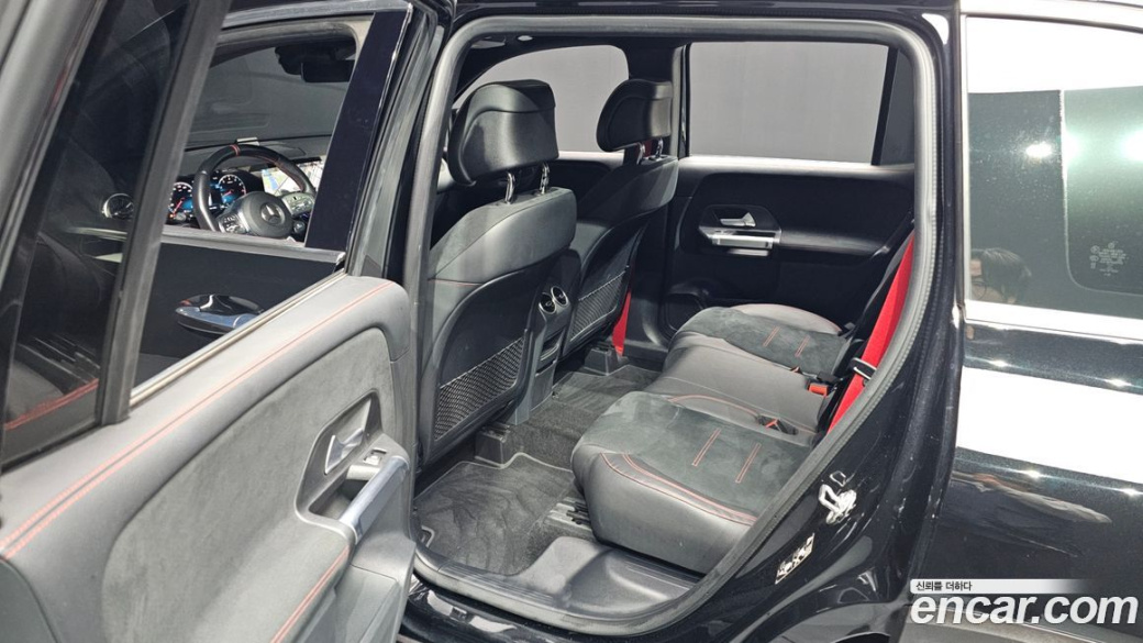 Mercedes-Benz GLB-Class AMG GLB35 4MATIC, 2023