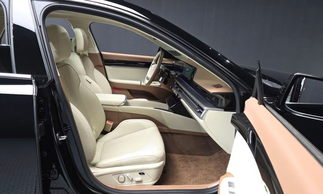 Hyundai Grandeur 2,5 Gasoline 2WD, 2023
