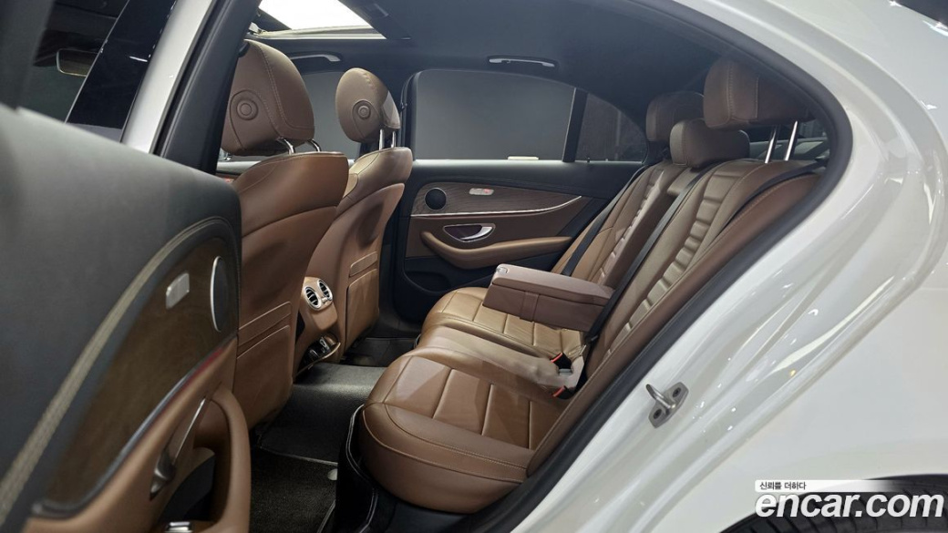 Mercedes-Benz E-Class E250 Exclusive, 2022
