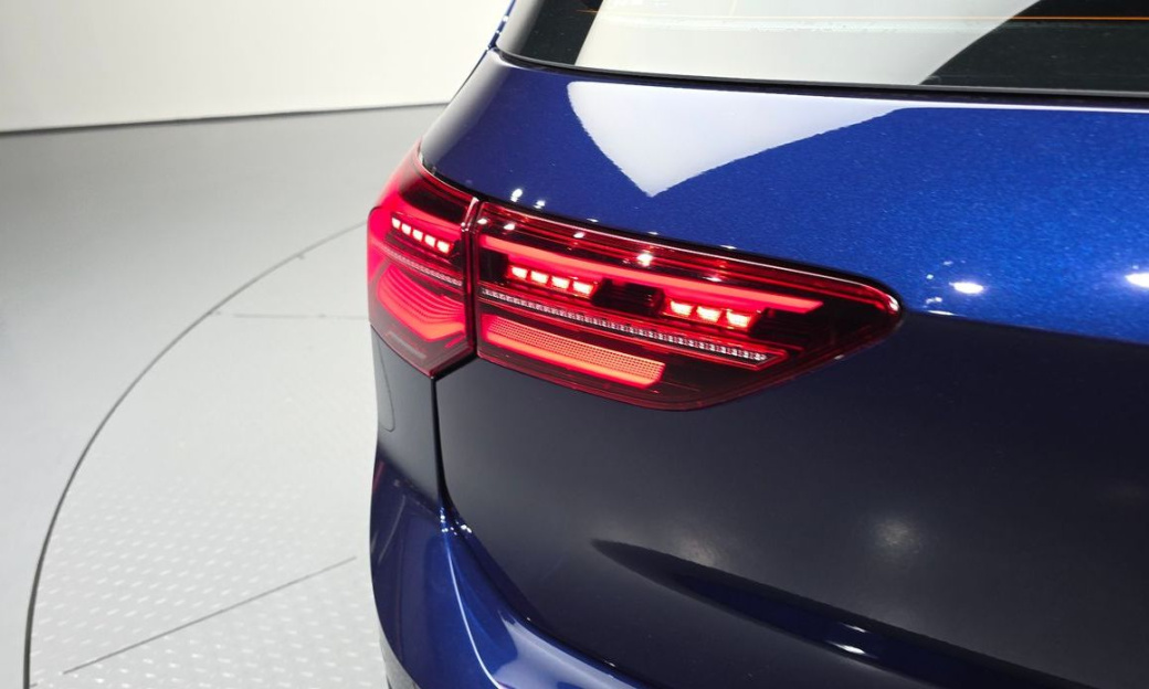Volkswagen Golf 2.0 GTI, 2024
