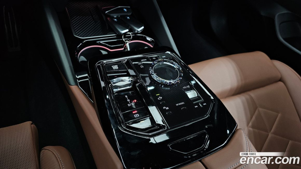 BMW 5-Series 530i xDrive M Sport, 2025